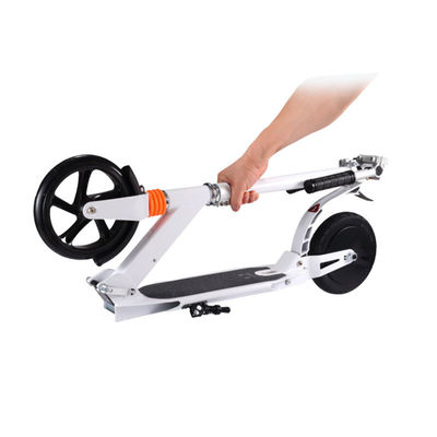 Scooter eléctrico plegable rápido de 8 pulgadas para adultos con freno de disco trasero y tiempo de carga de 2-3 horas