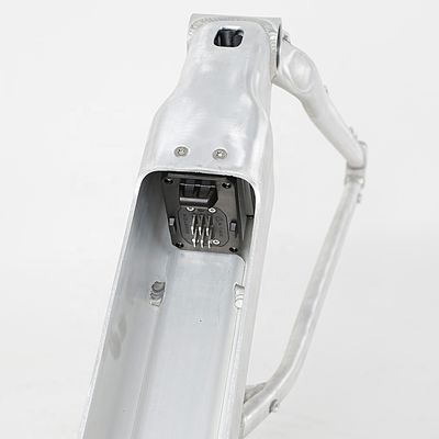 Bicicleta eléctrica de 48V10A500W con batería oculta y freno de disco de tracción de cable